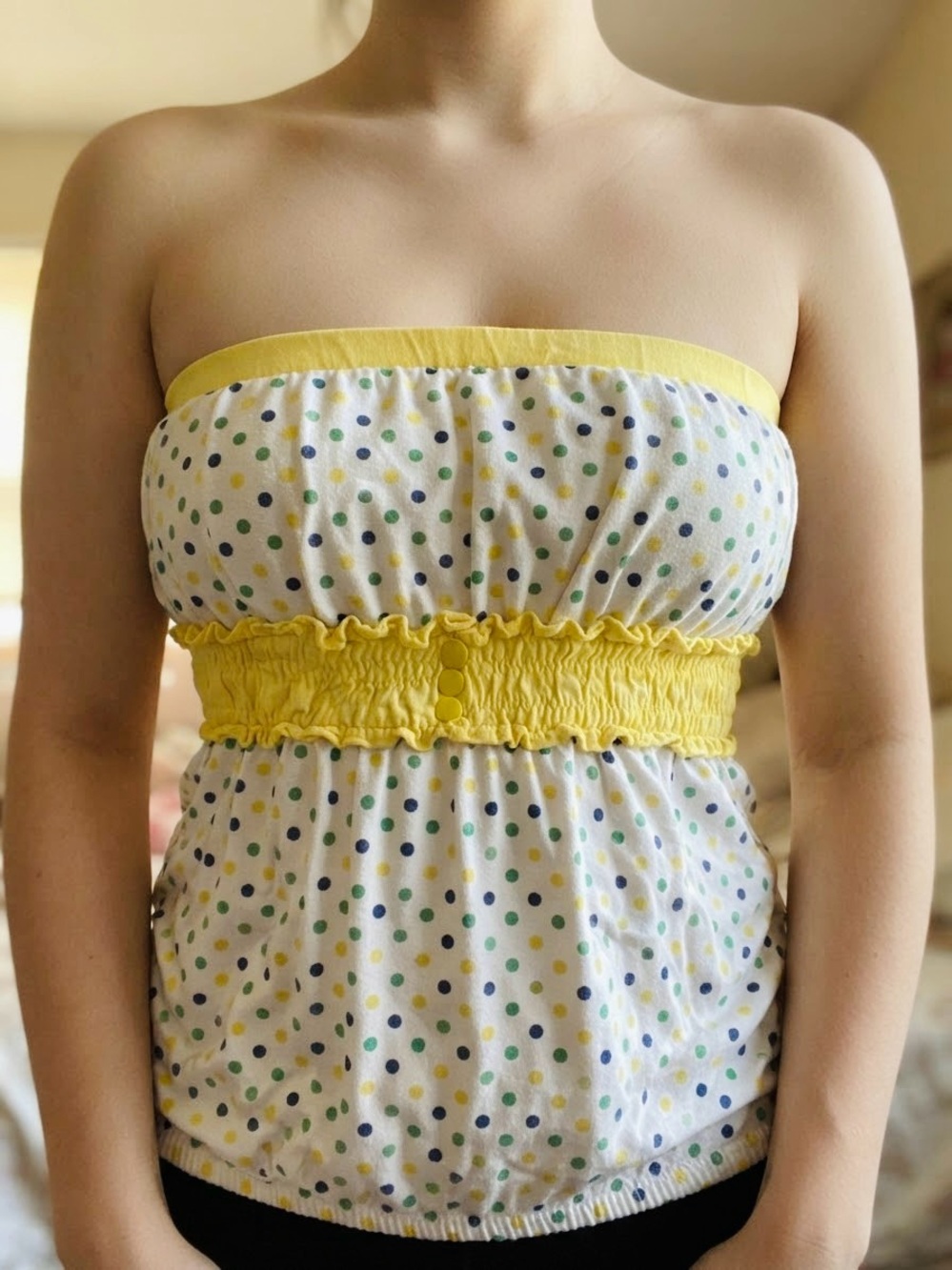 Vintage 2000s polka dot tube top by Vixen 💛